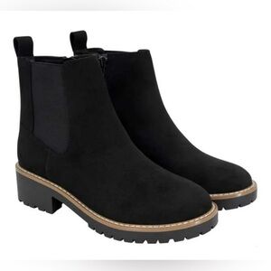 Kensie Klassen Black Chelsea Boot NEW